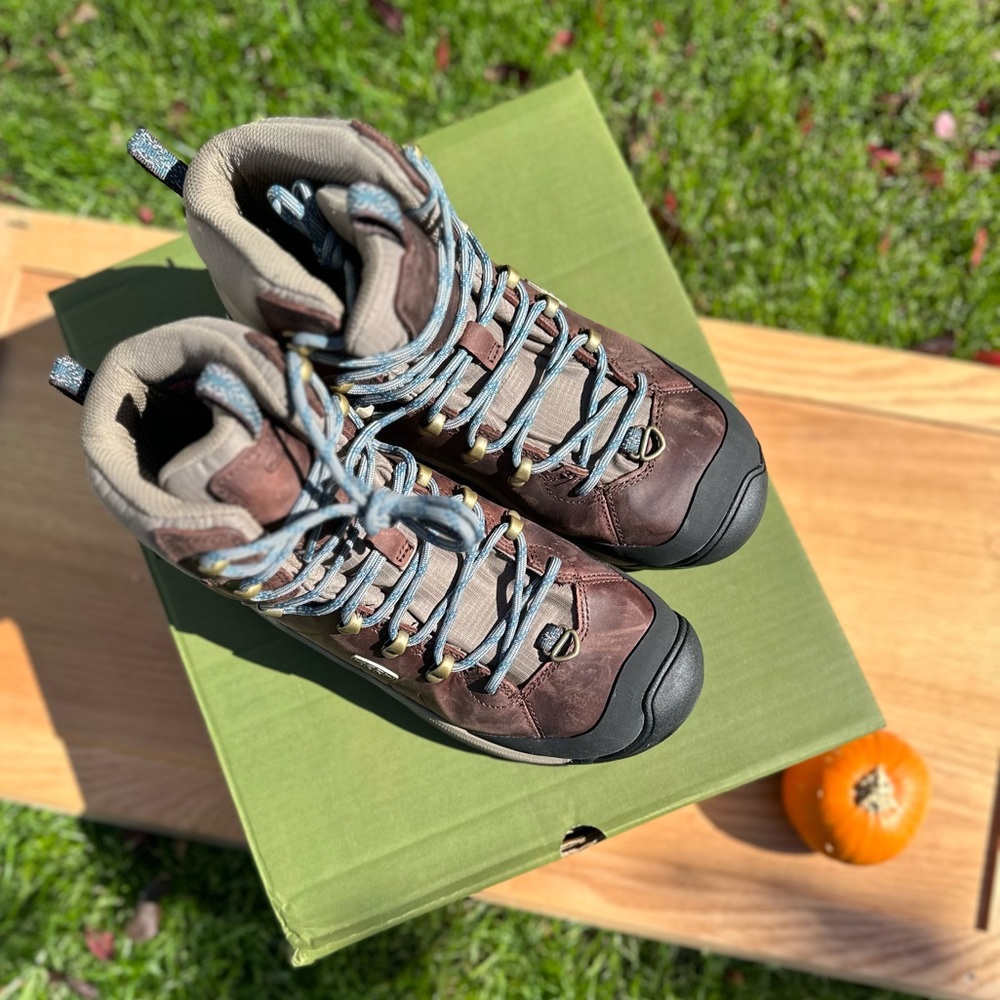 NIB Keen Revel 4 Polar Insulated Snow Boots - Coffee Bean Balsam | 9.5 Women’s